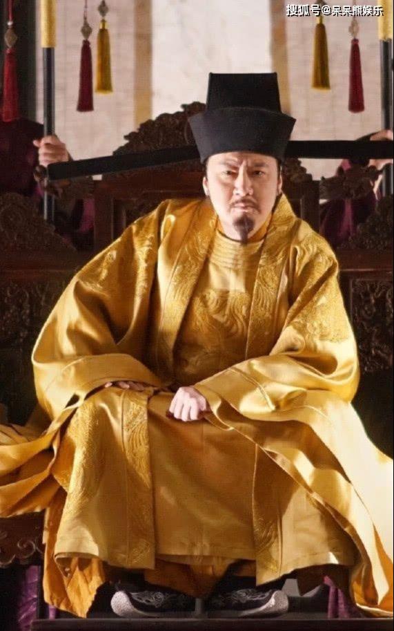 正午阳光御用演员,撞脸两个历史人物,两剧同晚开播,却没认出他!_冯晖