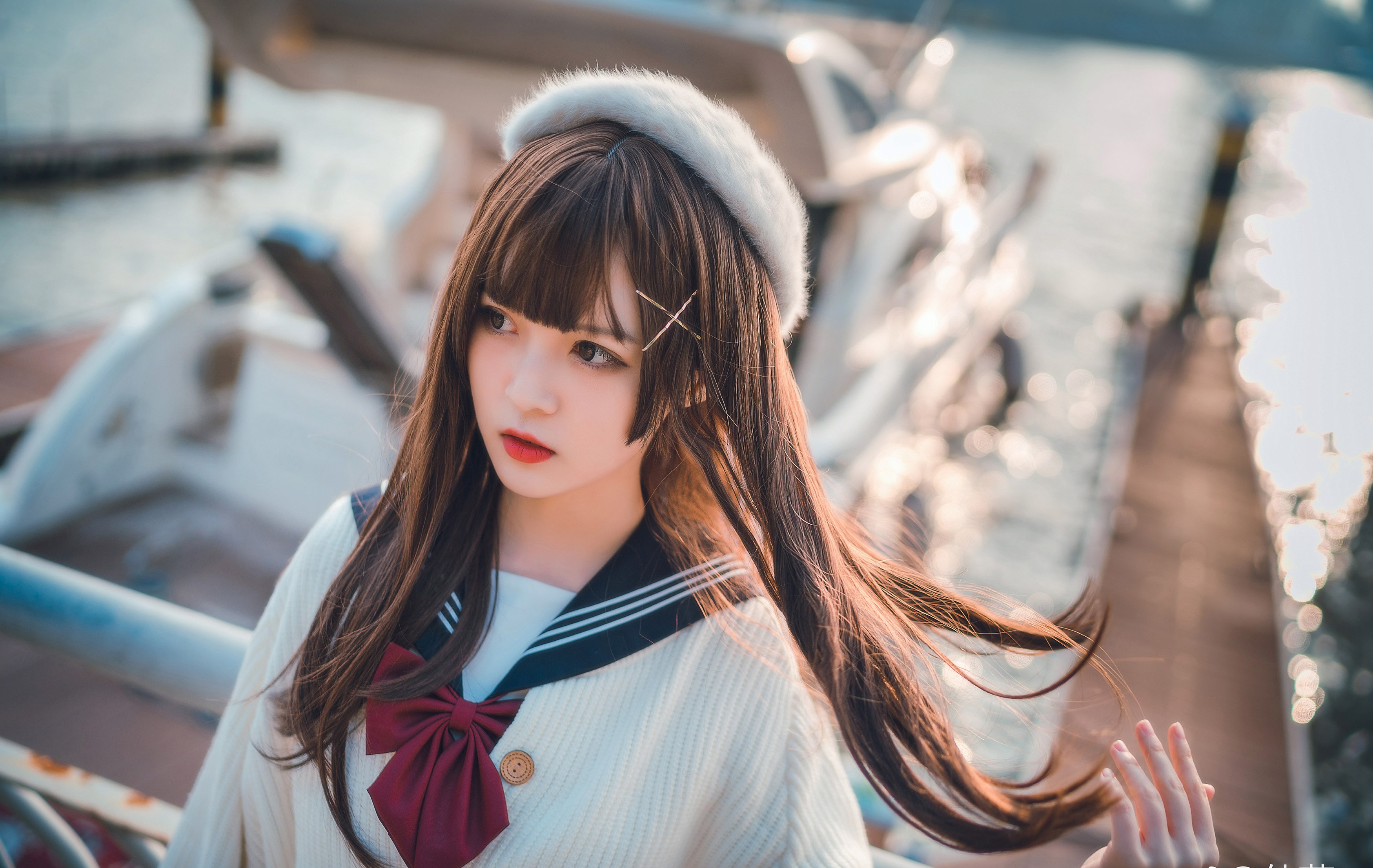 jk制服:码头的jk少女