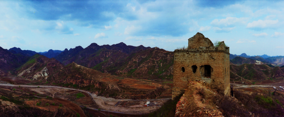 又是一年春光好秦皇岛长城沿线春色惹人醉