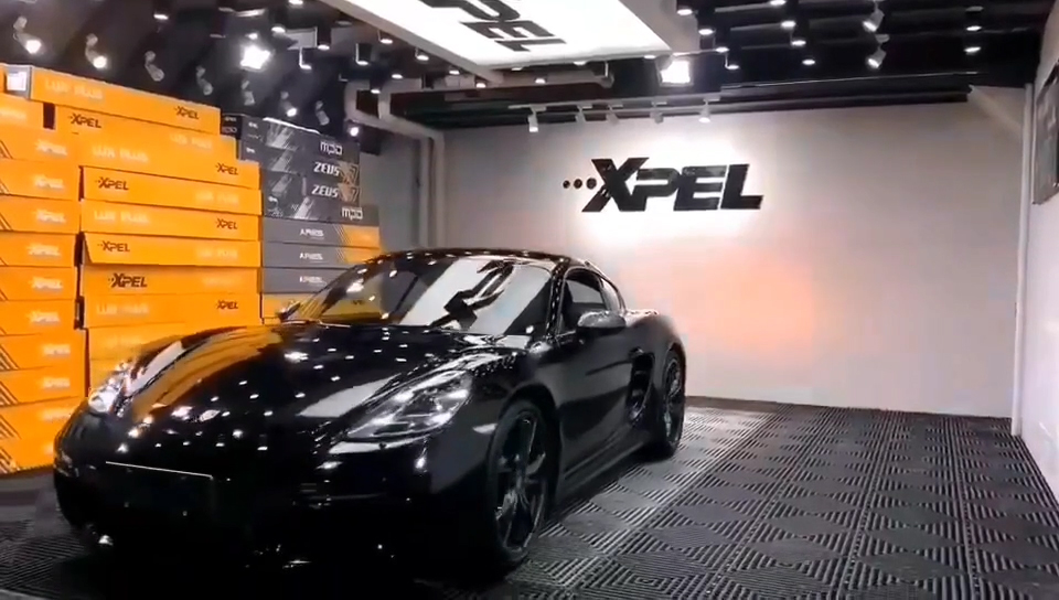 保时捷718装贴了xpel隐形车衣后