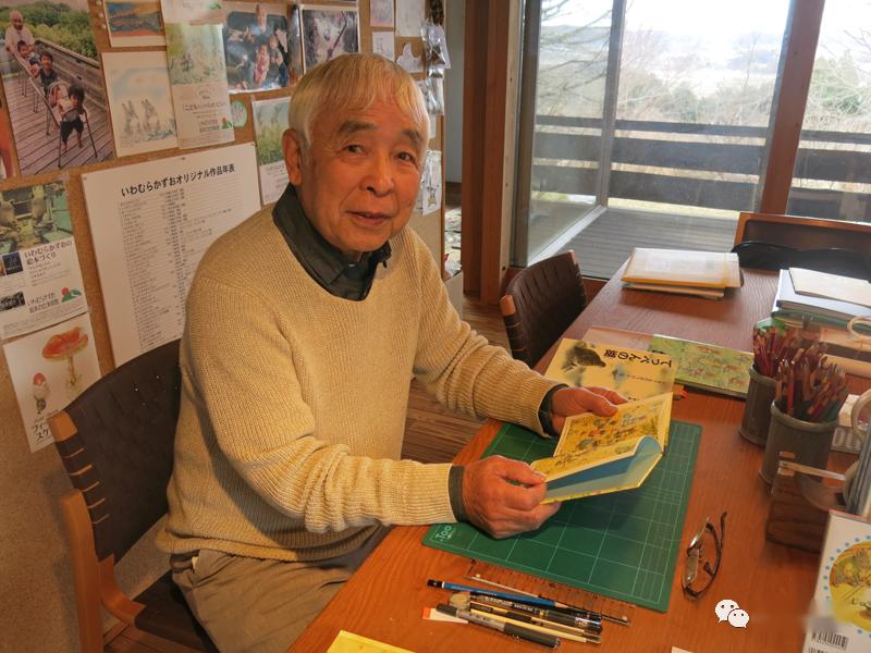 无独有偶,有位非常擅长画野鼠的图画书作家,从年轻