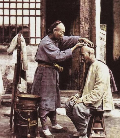 清朝真实的发型状态分为三个阶段但每一个阶段都奇丑无比