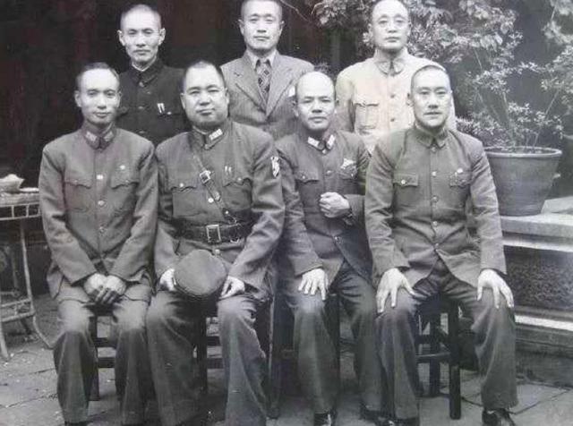 原创抗日名将关麟征为何得罪了多位国民党高级将领