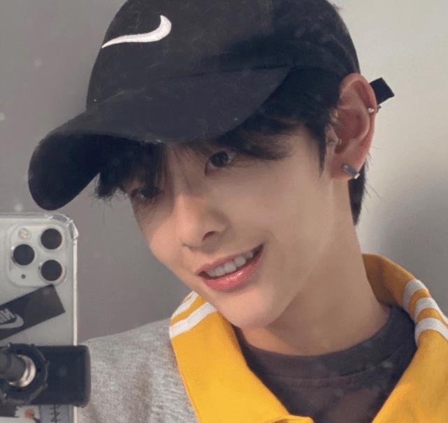 有种"整容"叫刘梦留大波浪,本以为她中性脸不适合,没想到美过杨幂