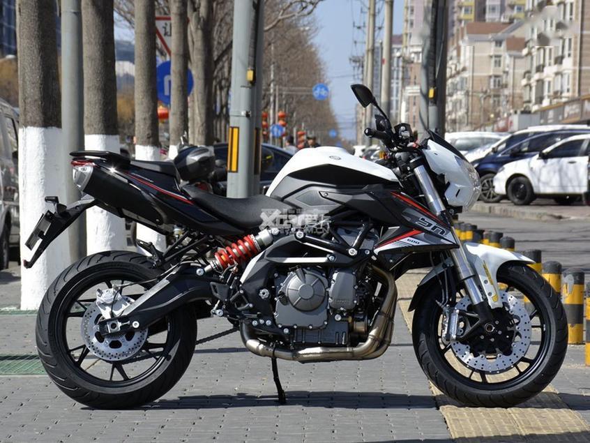 贝纳利黄龙600小改款滑动离合器成标配