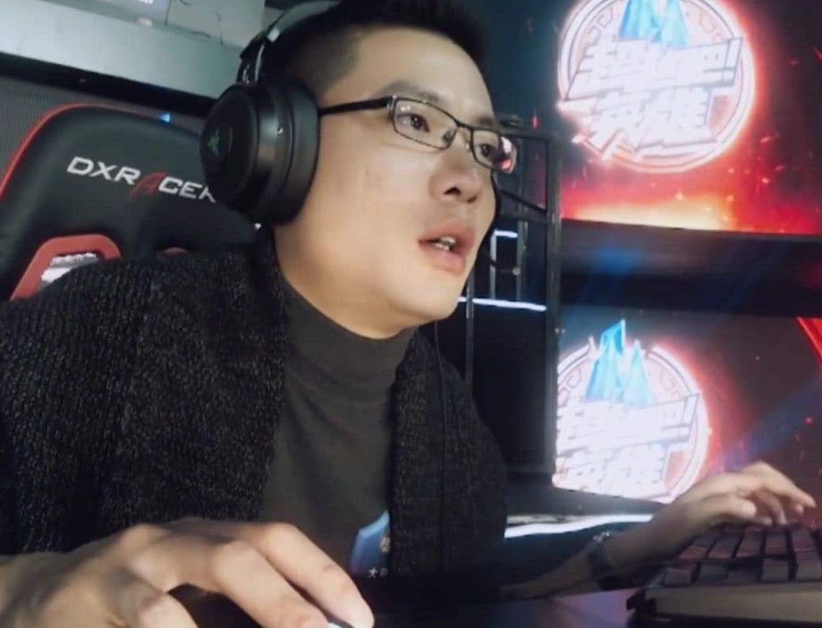 大司马也是职业选手出身,后来在直播圈混得风生水起,获得了很多人支持