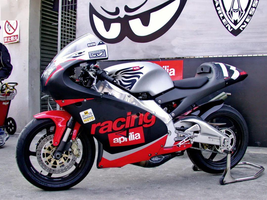 经典车:aprilia 阿普利亚 rs250