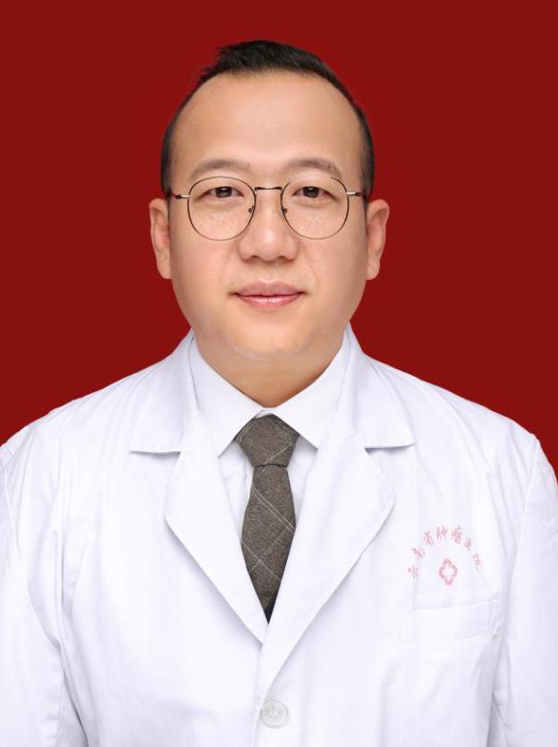 郭刚昆明医科大学第三附属医院,云南省癌症中心胸外二科副教授云南省