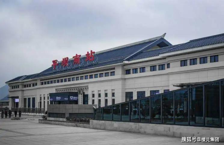 平坝酒厂 | 回忆酒香忆往昔,欢聚一堂话新春