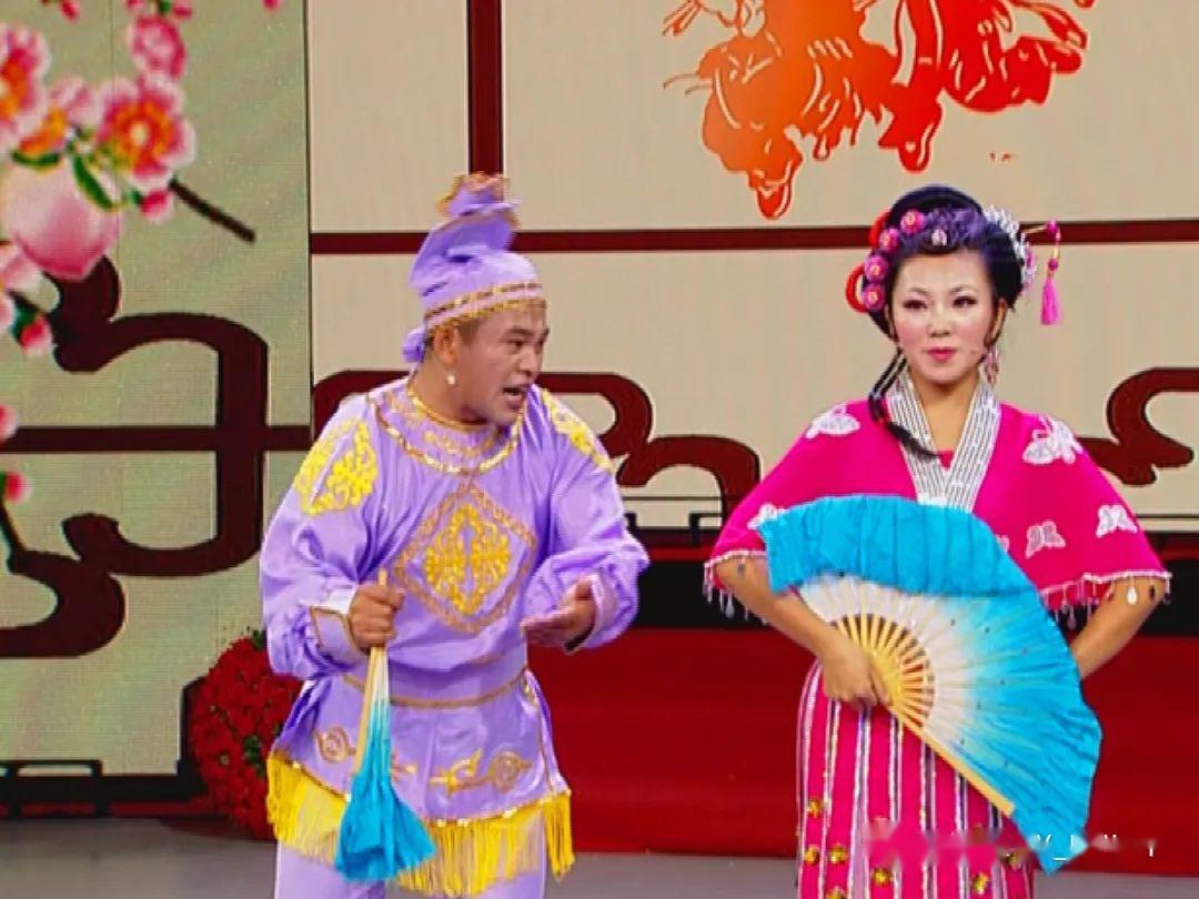 表演:李宝良,姚丹4,二人转《醉青天》选段表演:魏晓红,齐梦,孙云龙3