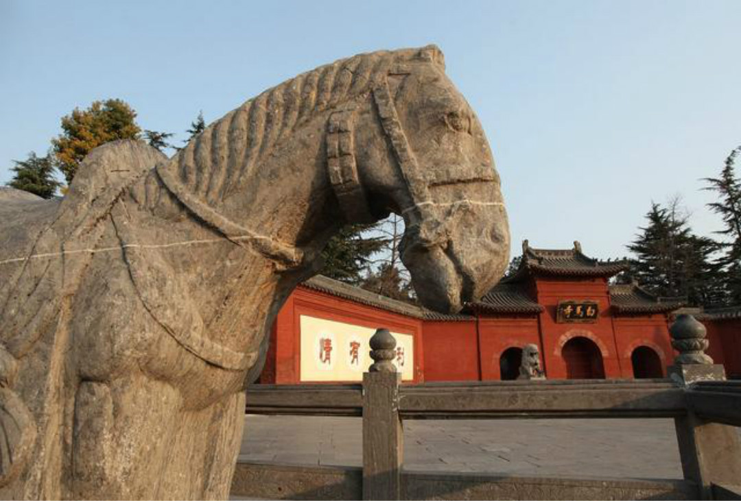 张继除了枫桥夜泊外这首宿白马寺也很经典写得很孤独