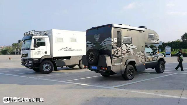 福特f系皮卡底盘打造整车碳纤维舱体硬派狼骑士越野房车实拍