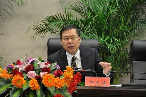 内蒙古一厅官犯罪细节获披露 父亲去世也是受贿的理由_于文涛