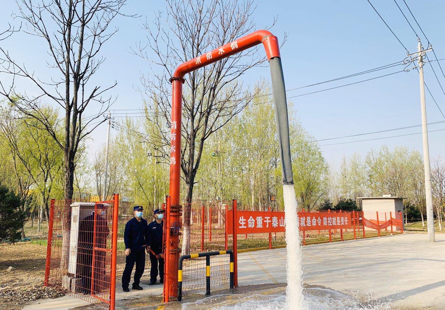 顺义区消防救援支队扎实做好消防水池水鹤维护管理工作