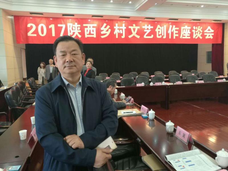 第二届中国当代实力派优秀作家李虎山