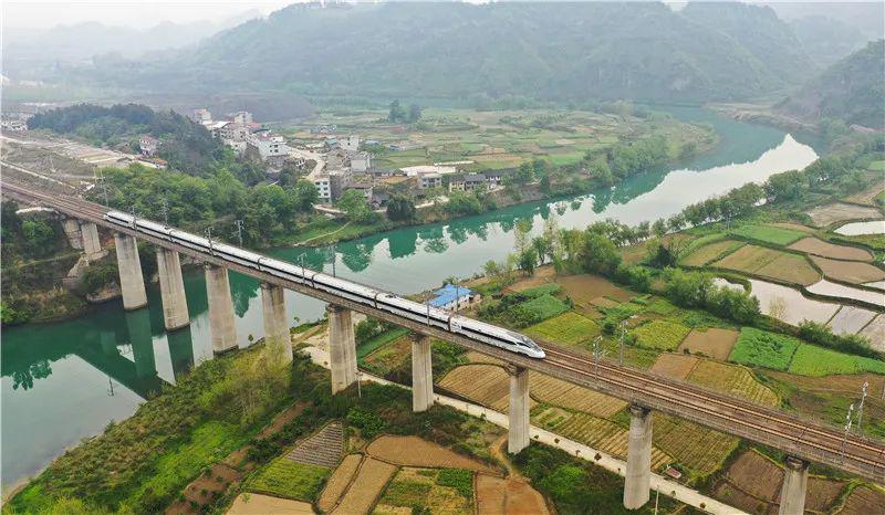 出行注意明天起高铁铜仁南站列车将有这些变化