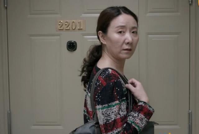 原创我是余欢水中的配角太强大连扮卖煎饼的演员都很有来头