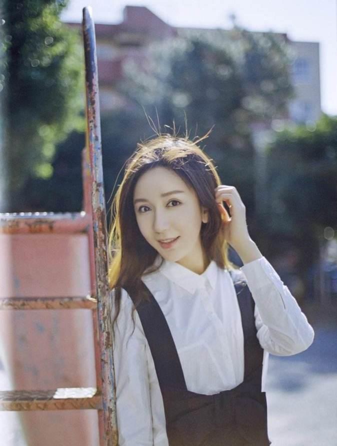 原创能力越大责任越大爱情公寓5尽职尽责的胡一菲老师