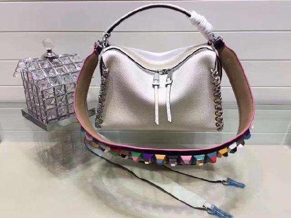 lv路易威登古驰普拉达谁的包包最结实耐用