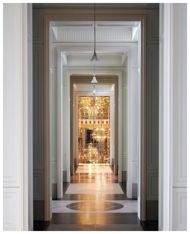 率先一览公鸭drake位于多伦多之极奢华豪宅