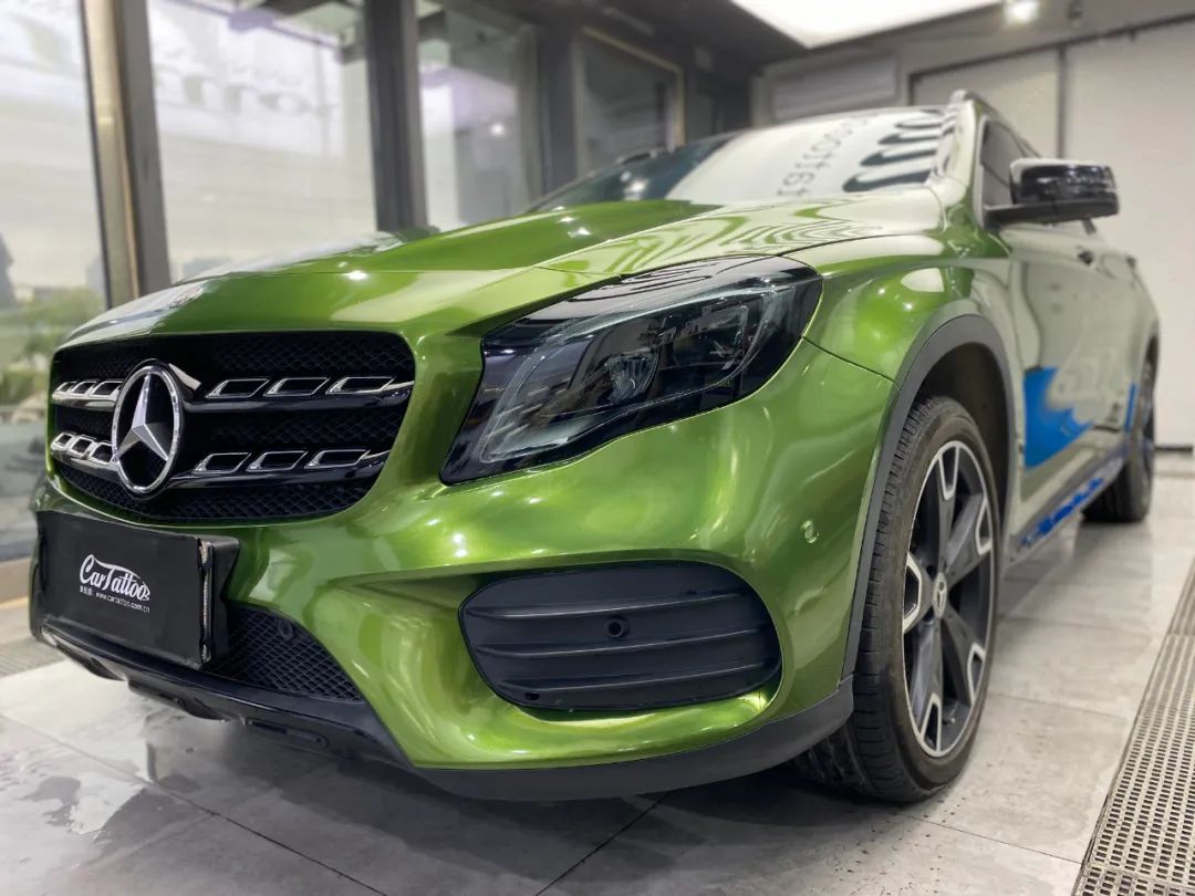 源自保时捷的抢手货色曼巴绿,在奔驰gla上原来是这番味道_搜狐汽车