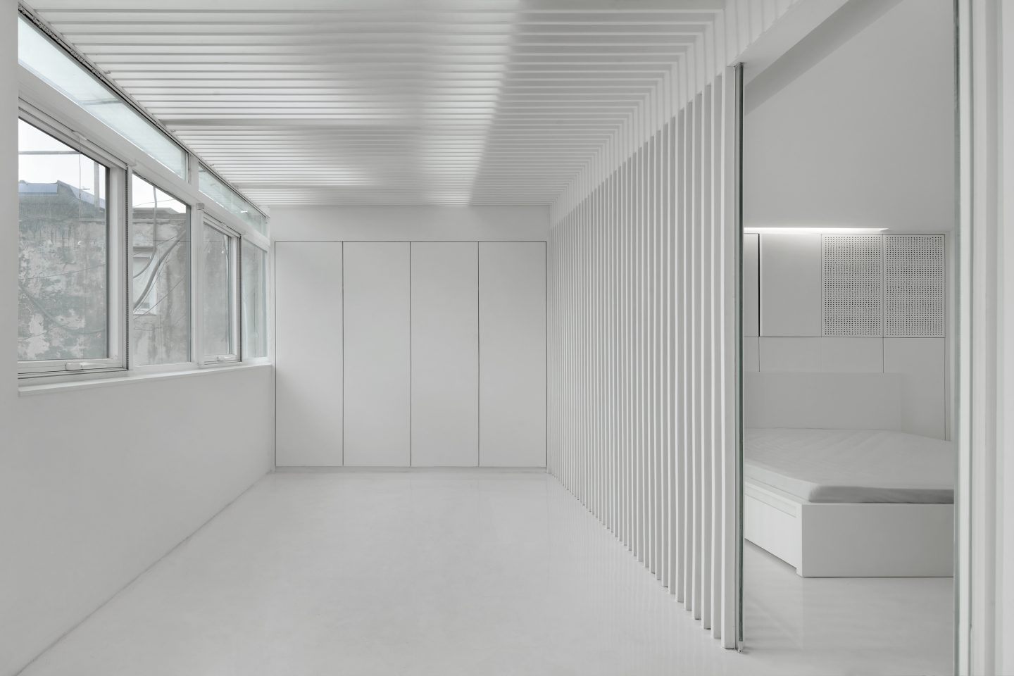 胡同中的纯白空间:彷佛穿越时空,与千年中国文化相遇