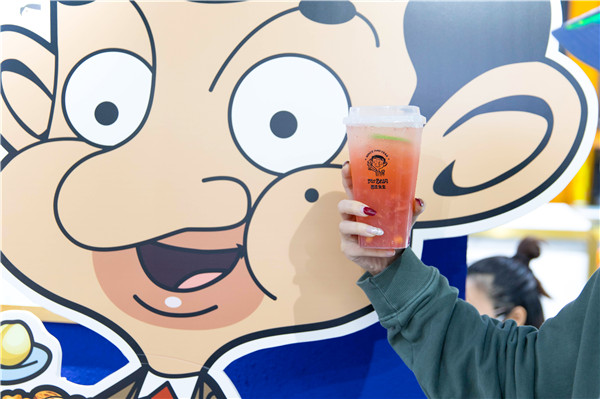 原创傲然屹立市场有何秘诀憨豆先生奶茶有话说