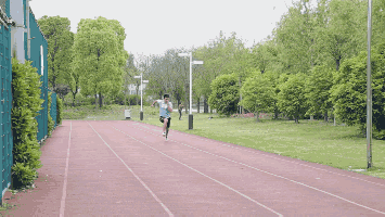 【中考体育】50米跑动作要领及练习方法