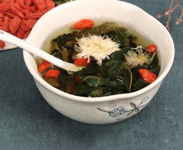 电脑手机看多了眼睛难受怎么办枸杞助您消除眼疲劳