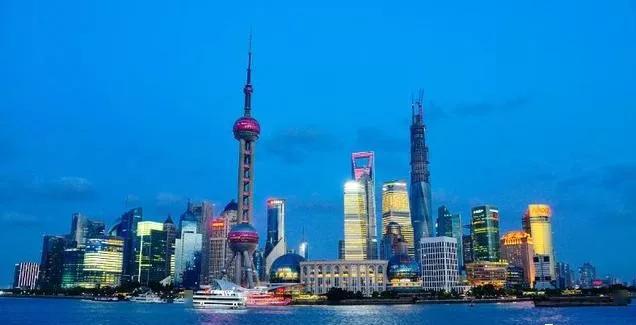 2020年中国上海春游城隍庙东方明珠田子坊古华公园