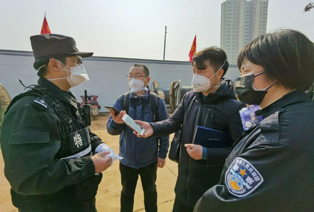 共抗疫情76天战疫采访影像志