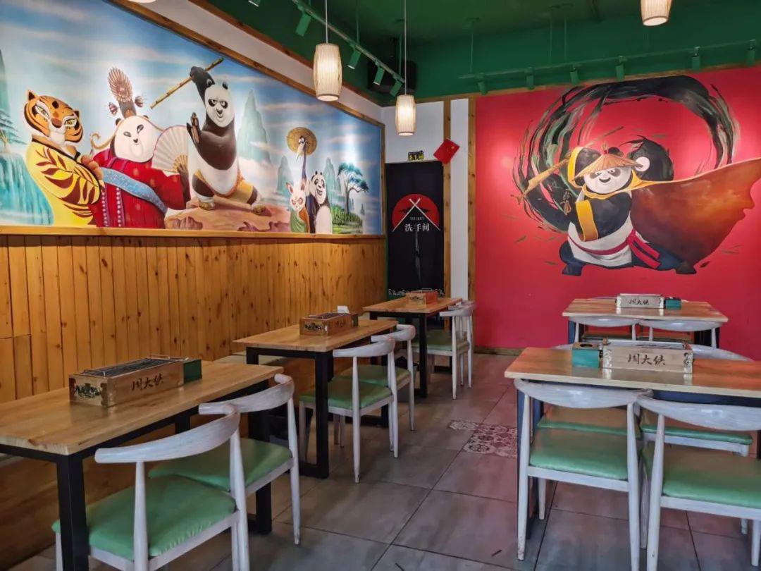 玉林路61把把烧夜宵灵魂从昭通打飞的来的把把烧499元抢周大侠把把