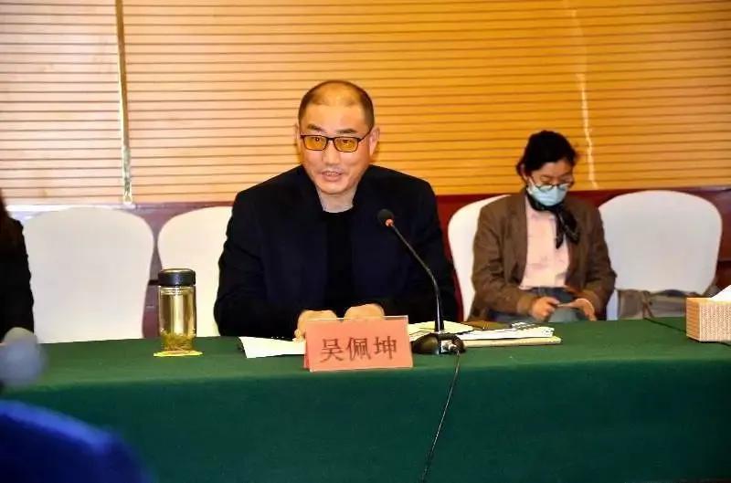 淮安市档案馆馆长金德海,金湖县委常委,常务副县长吴佩坤,信息发展