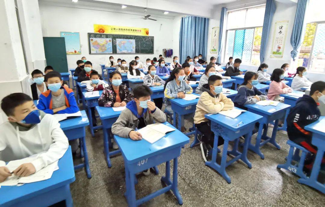 晨西中学,中学_大山谷图库