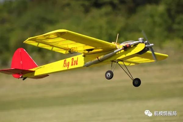 据说航模转弯不只是打副翼拉杆那么简单