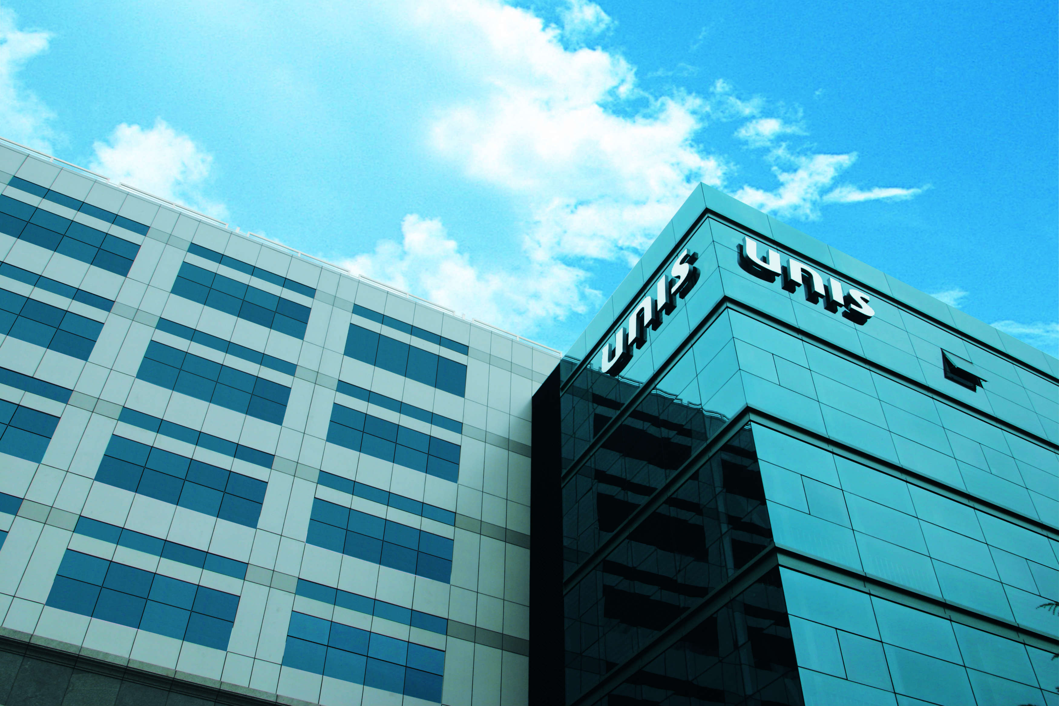 紫光股份引战投,互联网巨头,三大运营商或入股?_赵伟国