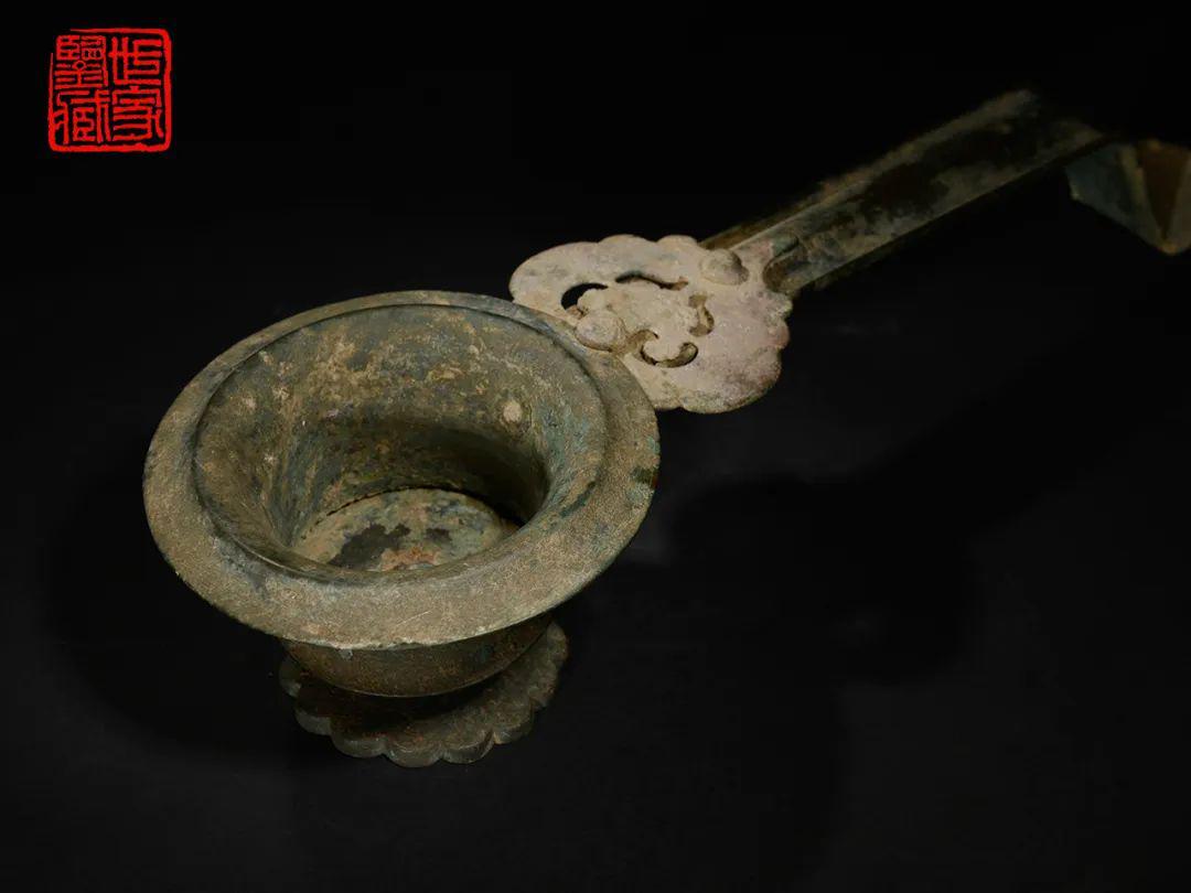 cm宽约13cm高约9cm著录:《掌中趣玩》张镝先生饕餮中国古代艺术收藏展