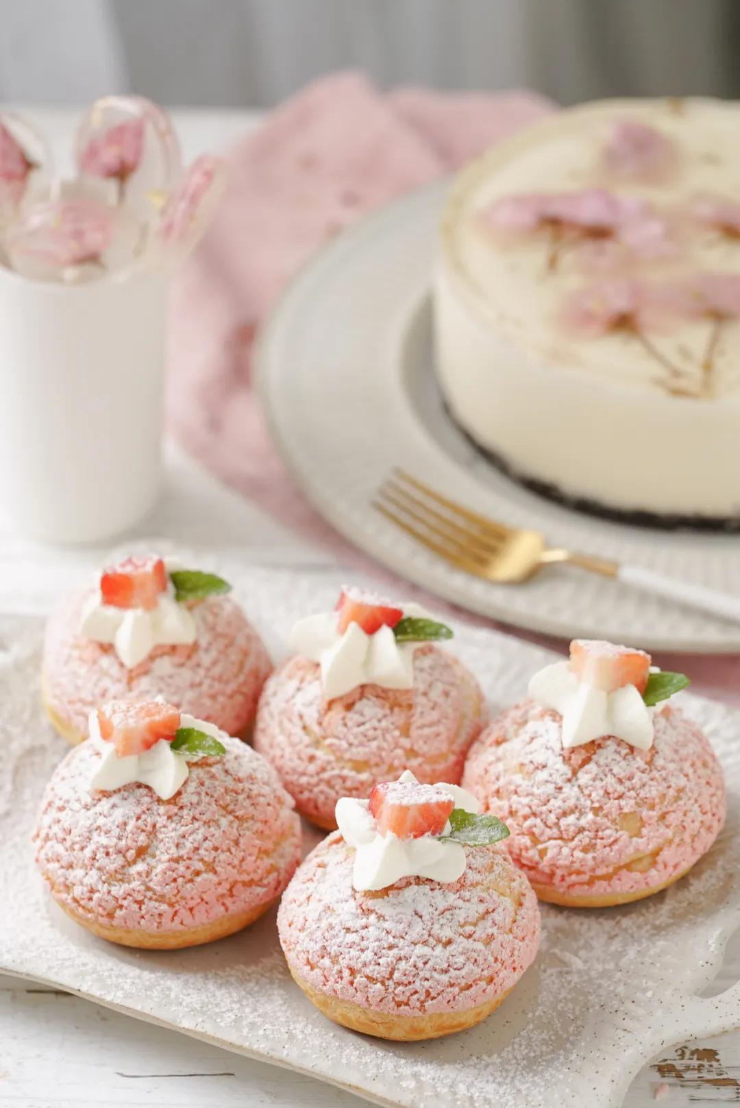 原创无烤箱无裱花做出最美的樱花镜面水晶蛋糕