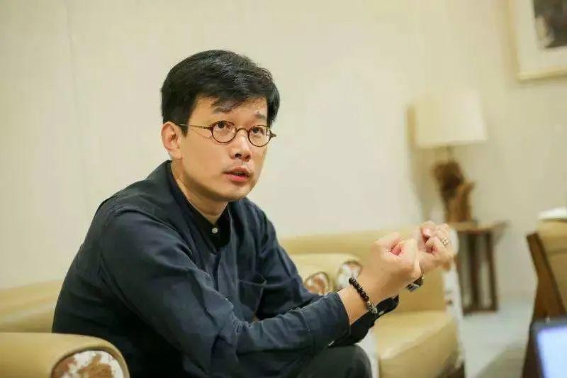 直播预告今晚2000男高音歌唱家石倚洁即将上线