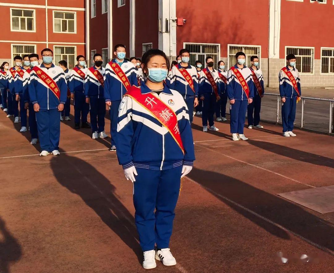 【清明祭英烈】传承红色基因,致敬英烈人物---包钢九中举行2019-2020
