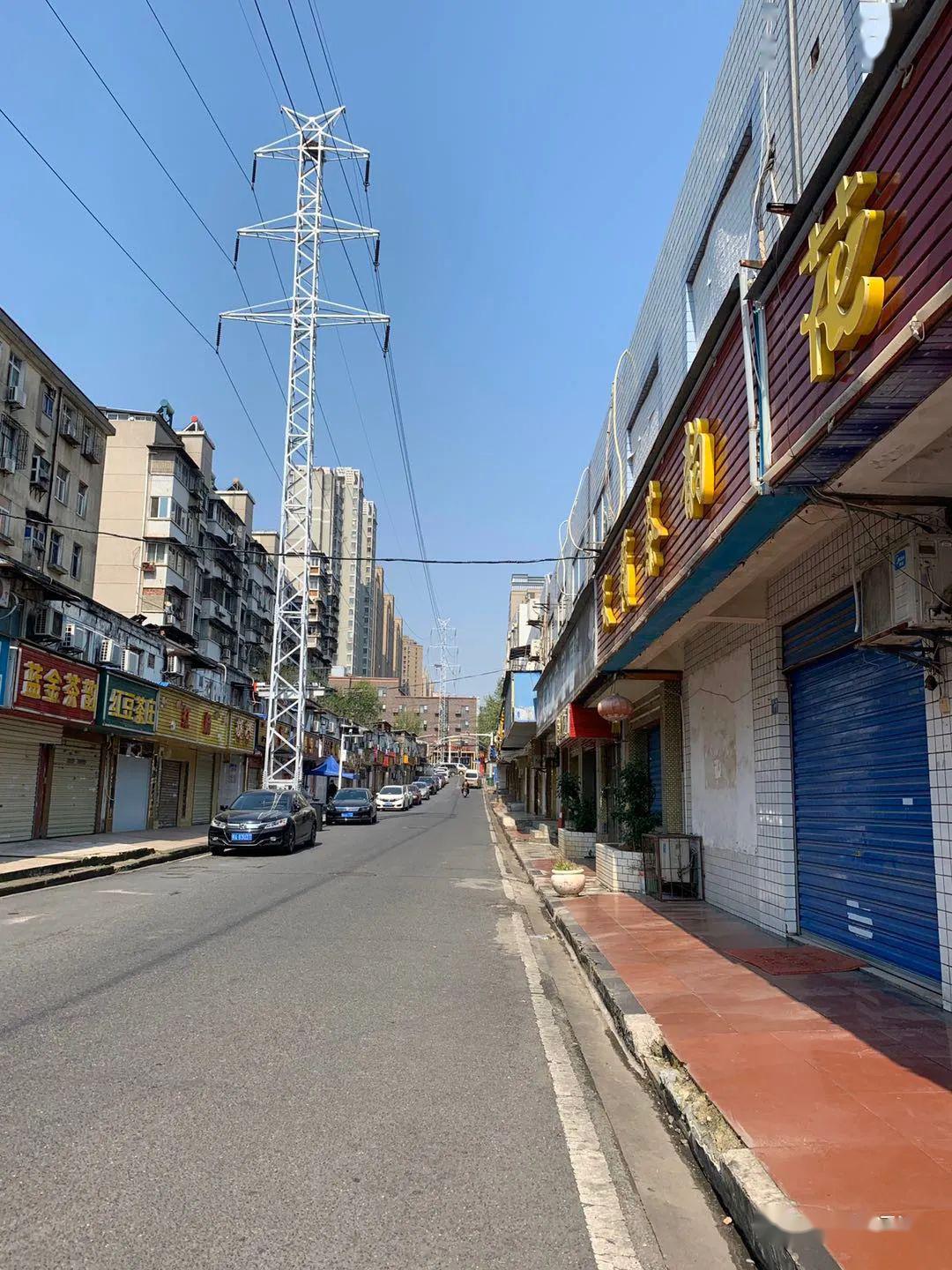 四月九日沿着石牌岭路走了走