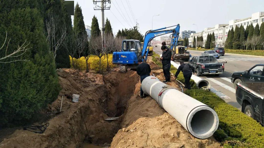 黎明路污水管网工程正在有序推进中