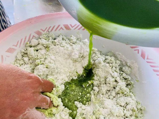 965金乡邻:寻味漕湖 浆麦草青团