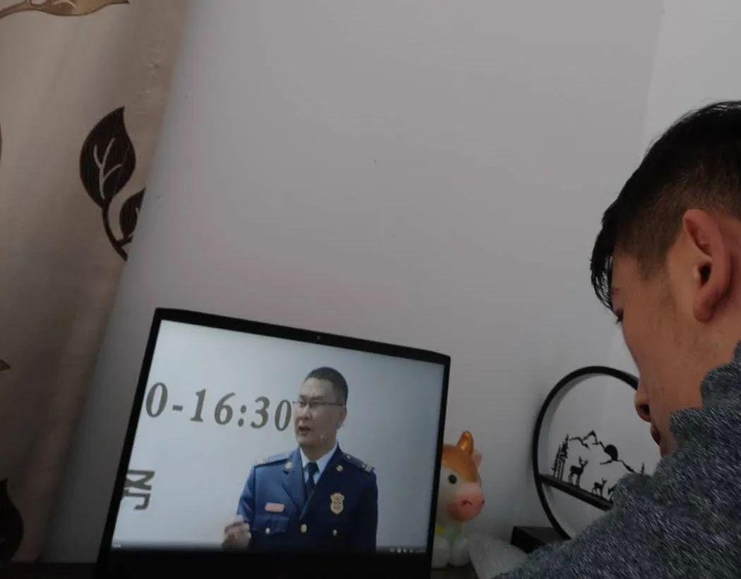 王佩儿老师环境科学172李文静食品科学19单陈钰清2020年4月9日下午3时