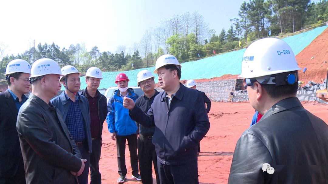 王武亮到邵阳县督导乡镇污水处理厂一期建设工程