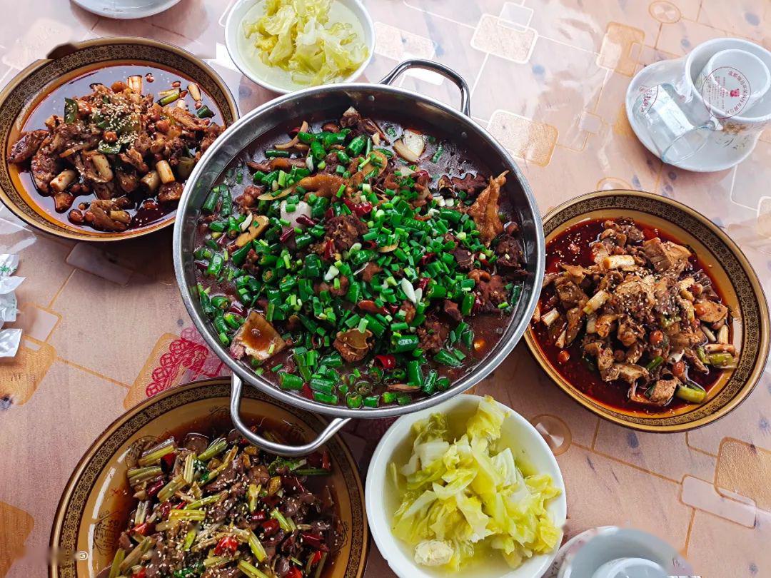 牟尼沟,汶川三江,甘堡藏寨,巴朗山,九顶山,客龙沟,若尔盖湿地(四川段)