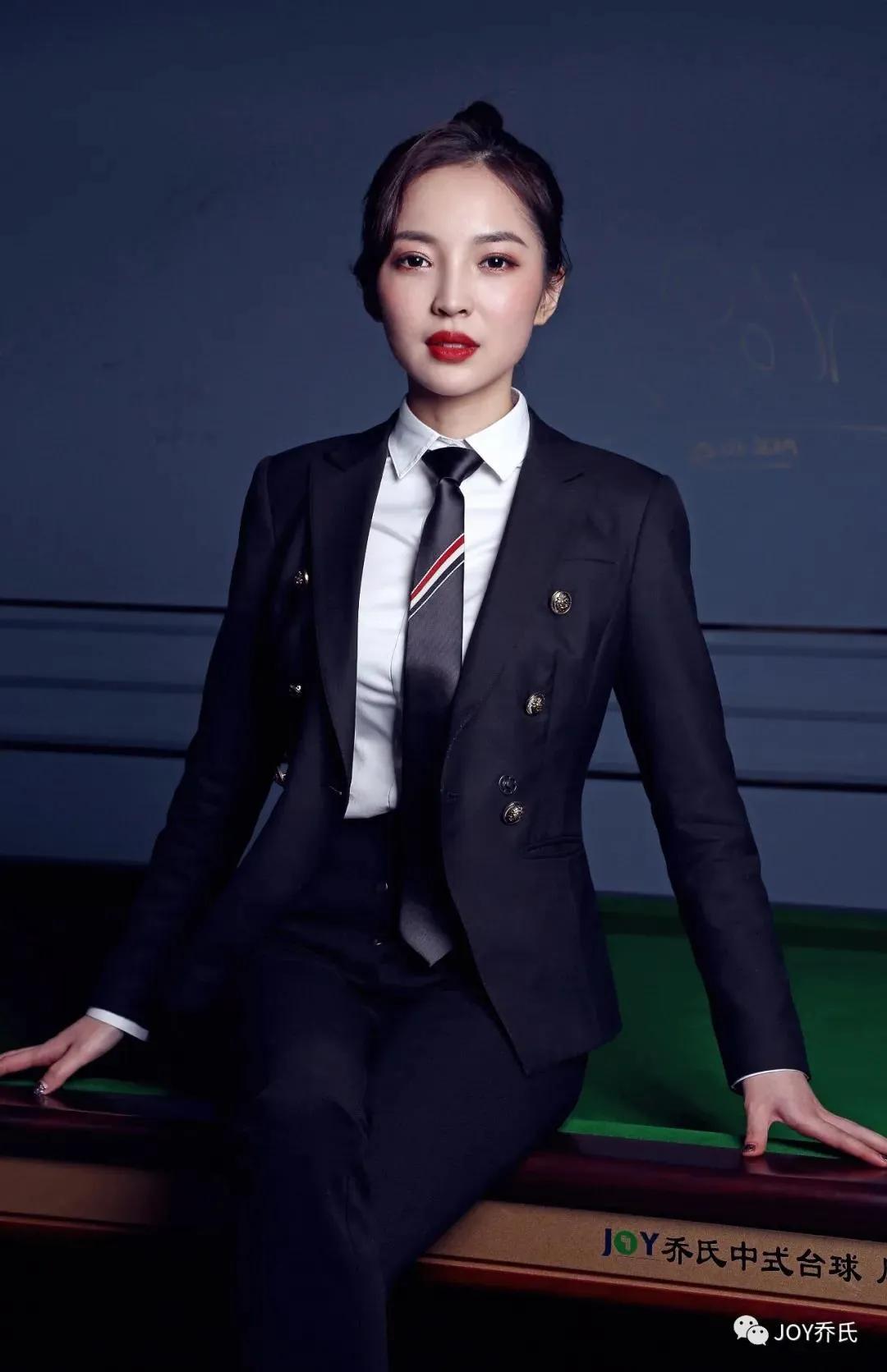 想看裁判却插播比赛最美台球女裁判王钟瑶の执裁集锦高清美图