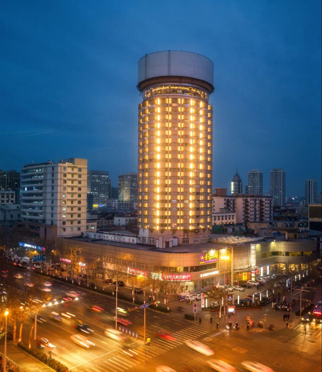 1992年东方大厦90年代是济南第一高楼频繁更迭的时期.