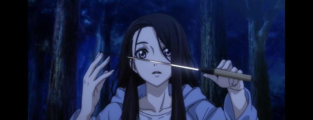 01"冯宝宝算是一个用刀的高手,菜刀,砍刀,西瓜刀,最喜欢的还是短小的