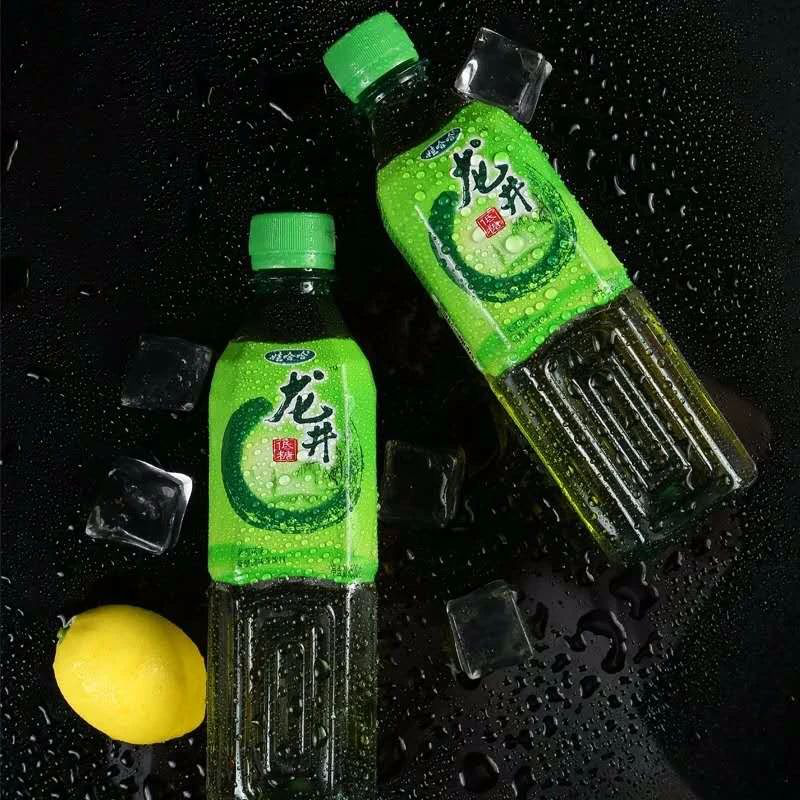 近日,娃哈哈旗下一款在2005年上市的龙井绿茶商标被法院判无效.